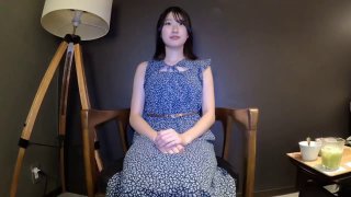 极品巨乳美女和炮友啪啪,摇起来超诱惑下面阴毛浓密性感好想给她舔舔